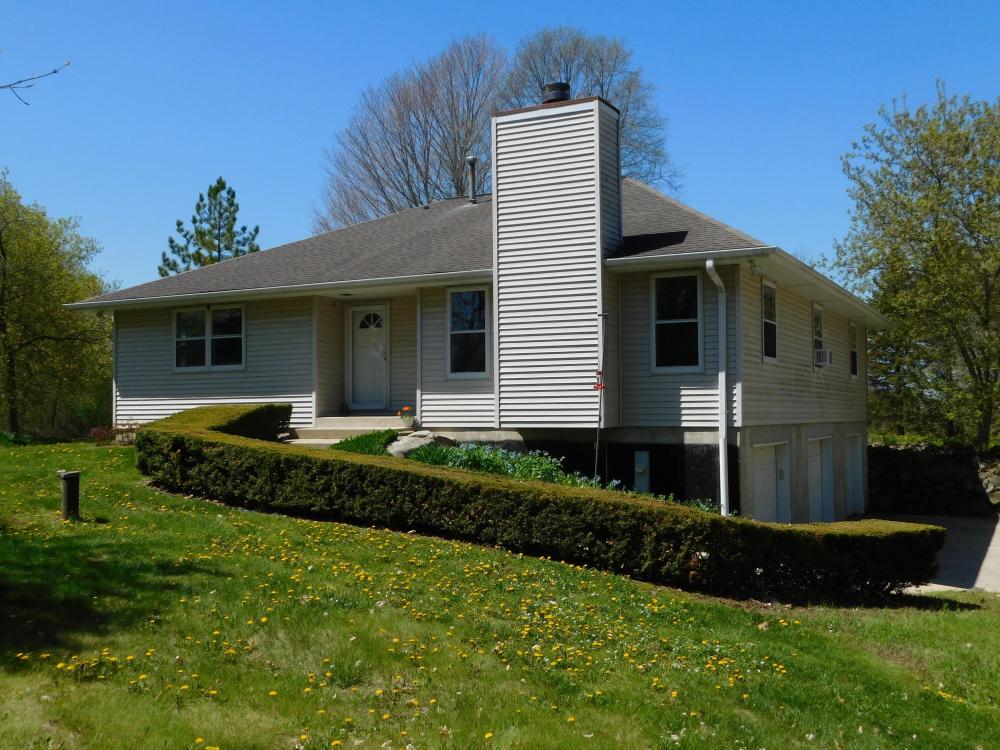 Currently Displayed Property Photo