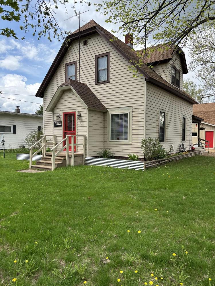 Currently Displayed Property Photo