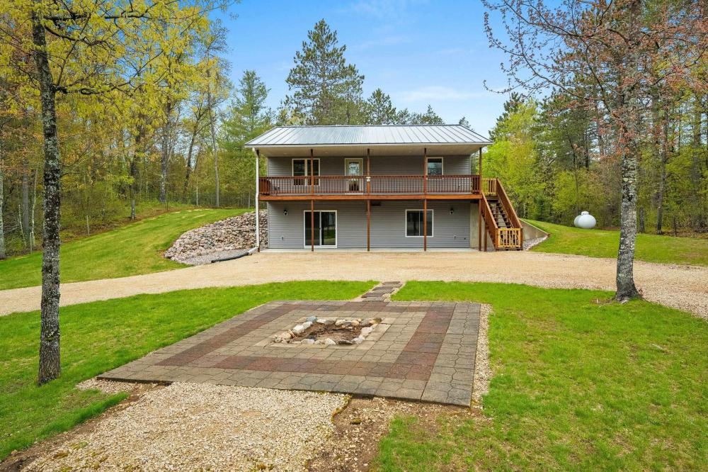 Currently Displayed Property Photo