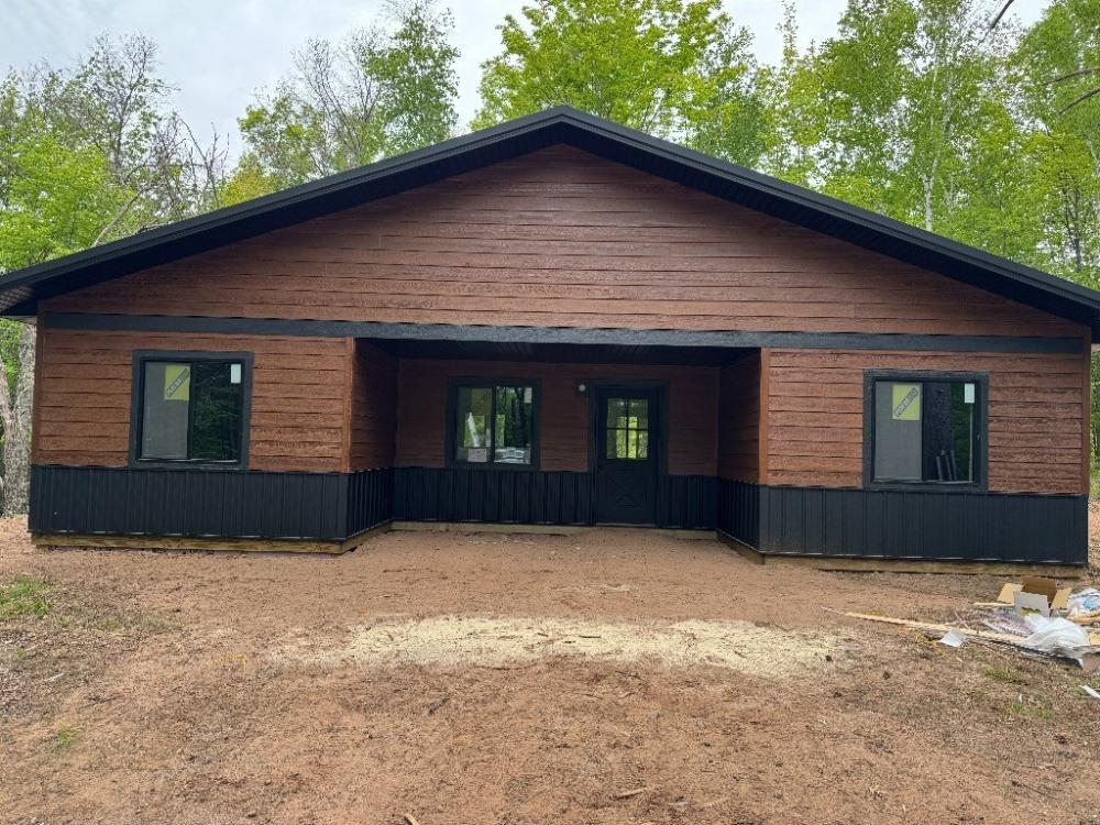 Currently Displayed Property Photo