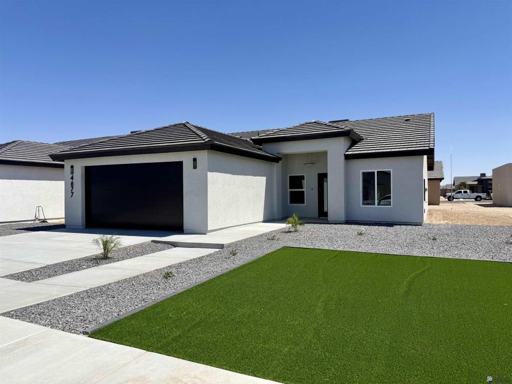 Currently Displayed Property Photo